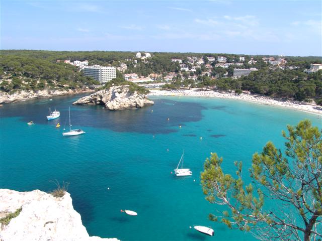 ¡¡¡ Apartamento en Cala Galdana por solo 79.000 Euros !!!