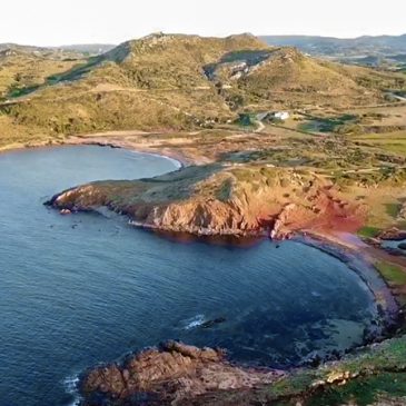 ¡¡¡ Chalet en primera línea en playa virgen de Menorca por solo 585.000 Euros !!!