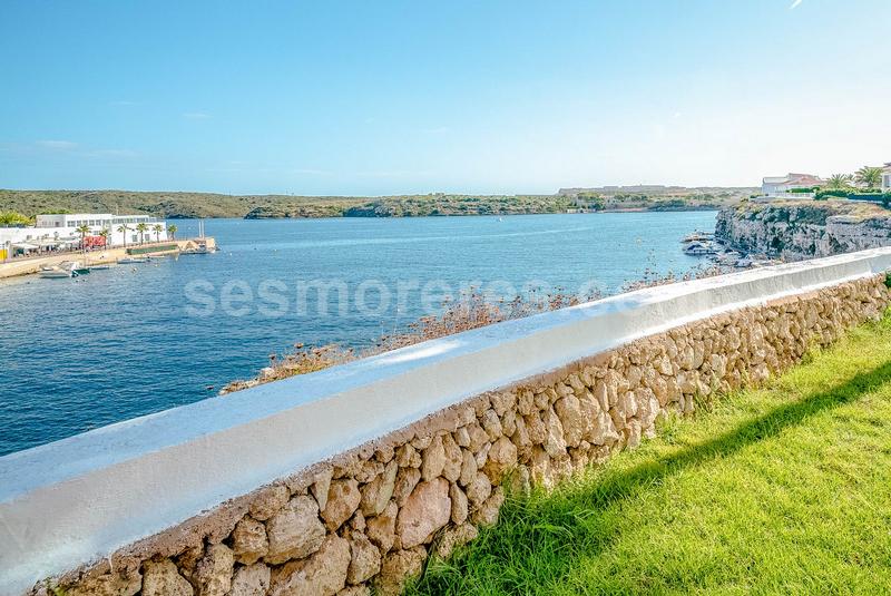 ¡¡¡Chalet en primera línea en Es Castell Menorca!!!