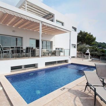 Chalet de lujo en la playa de Son Bou