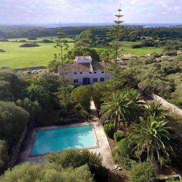 Maravillosa finca rústica junto a playas vírgenes