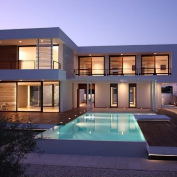 Arquitectura mediterránea en primera línea de mar