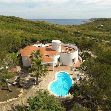 Menorca: Finca junto a la playa por solo 450.000€!