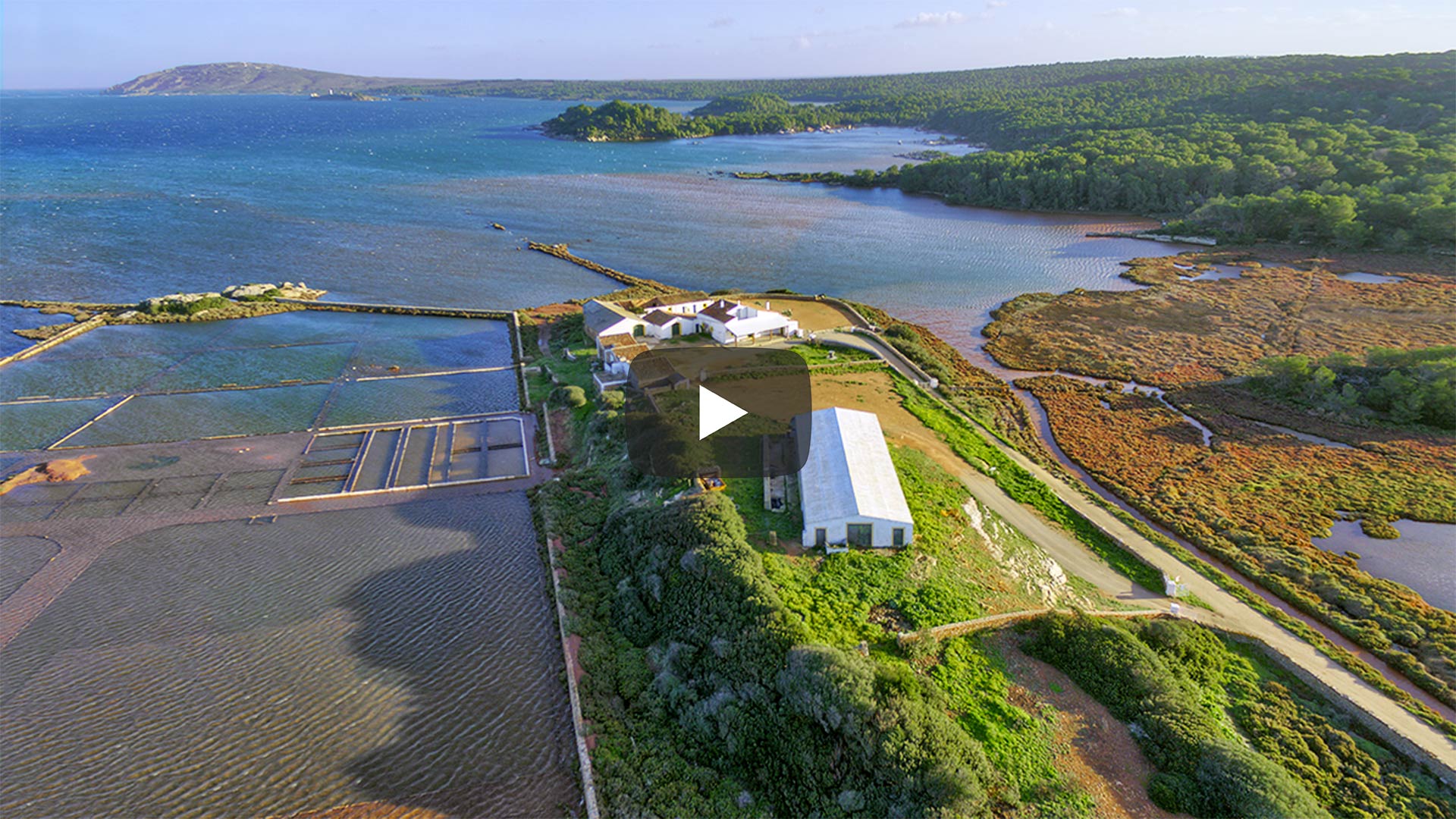 Simbiosis perfecta entre mar y campo en Menorca