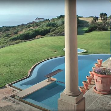 Luxury seafront estates in Menorca