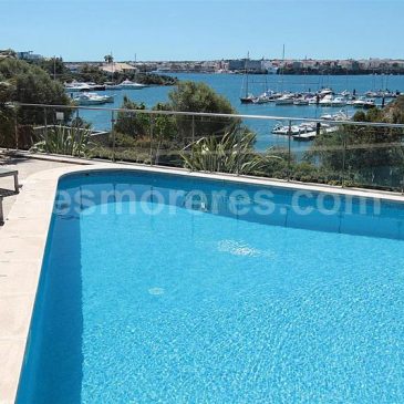 Luxury seafront homes in Menorca
