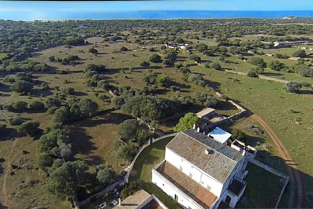 Country Estate for sale that reaches down to the coast of Menorca