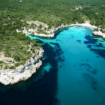 Estates with beaches in Menorca