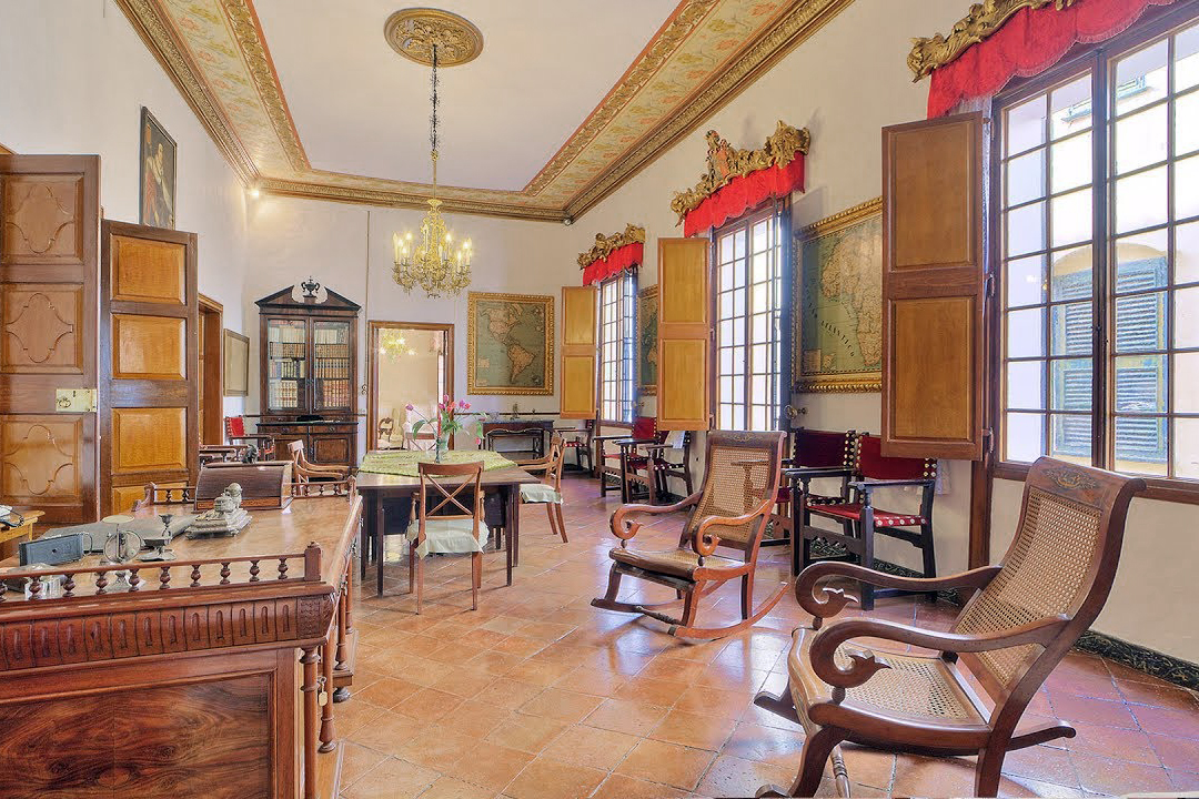 Extraordinary historical property in Menorca