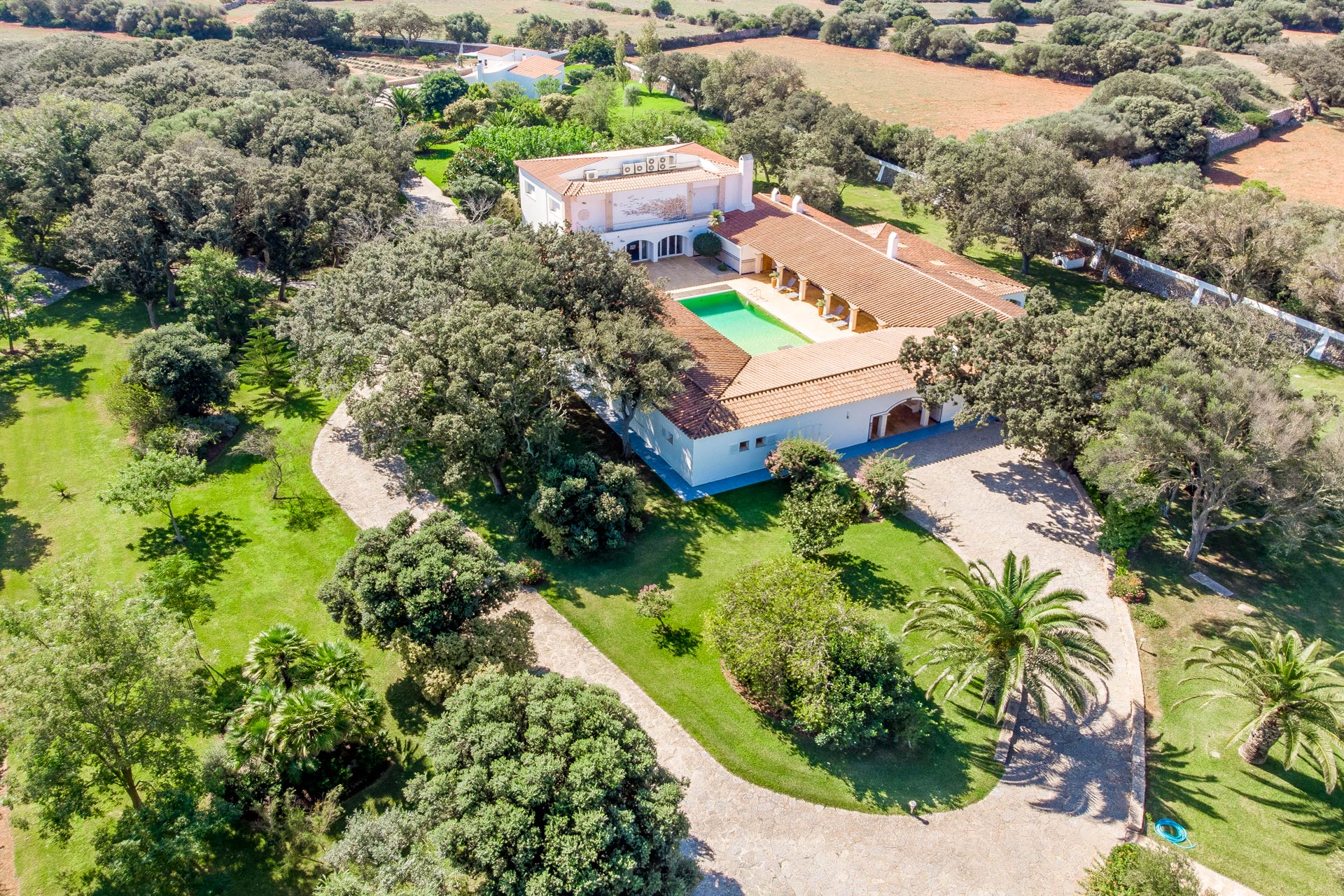 Incomparable privacy and comfort at a Country Estate in Ciutadella