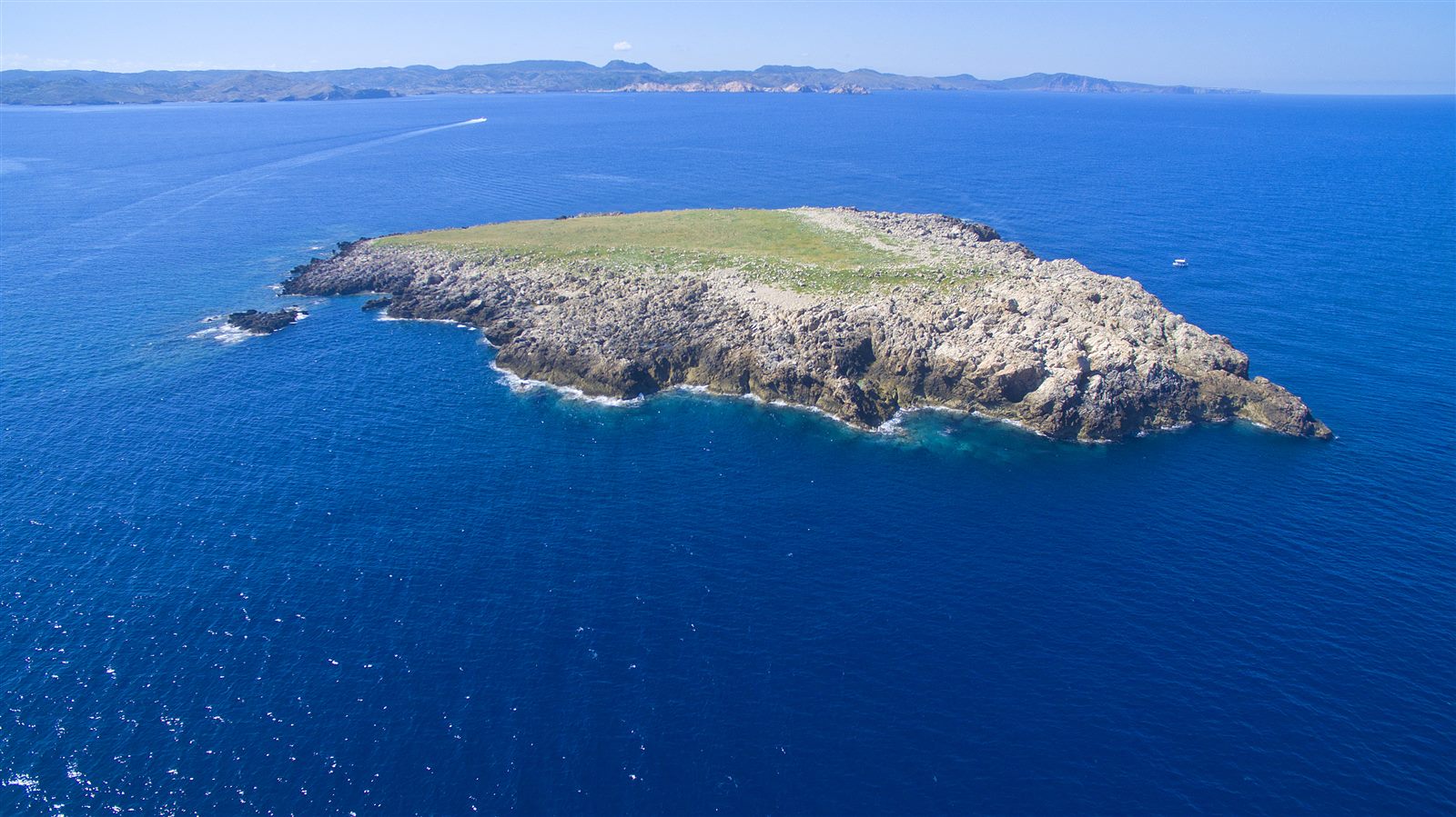 L’îlot rocheux de Porros près du cap de Cavalleria, sur la côte nord de Minorque